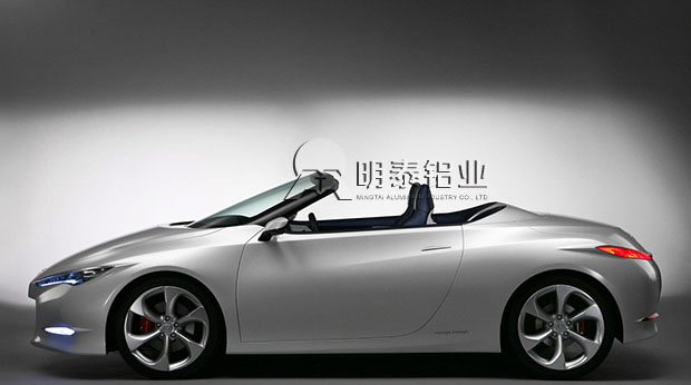 汽车销量只增不减，汽车铝板优势突出